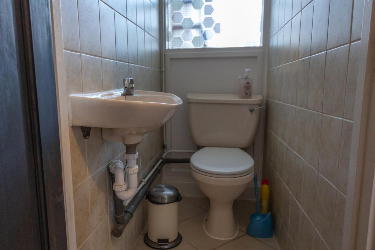Вилла London - 4 Bed - Sleeps 8 - Garden - Pet Friendly Экстерьер фото